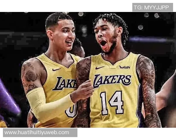 丹尼格林评论戈贝尔上赛季对湖人表现堪比张伯伦震撼数据 丹尼格林评论戈贝尔上赛季对湖人表现堪比张伯伦震撼数据