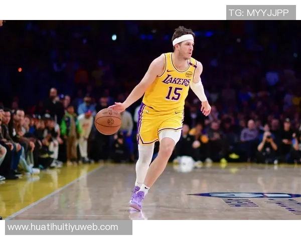 范德比尔特盛赞里夫斯迎接挑战两场比赛得分超90分令人惊叹 范德比尔特盛赞里夫斯迎接挑战两场比赛得分超90分令人惊叹